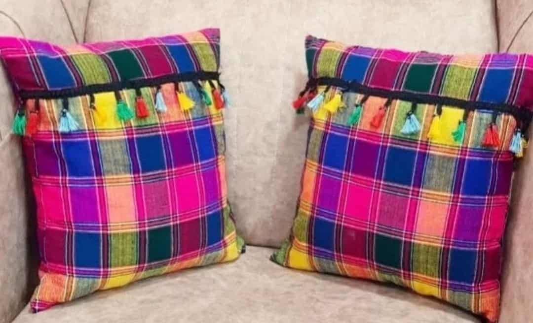 خرید کوسن دست دوز